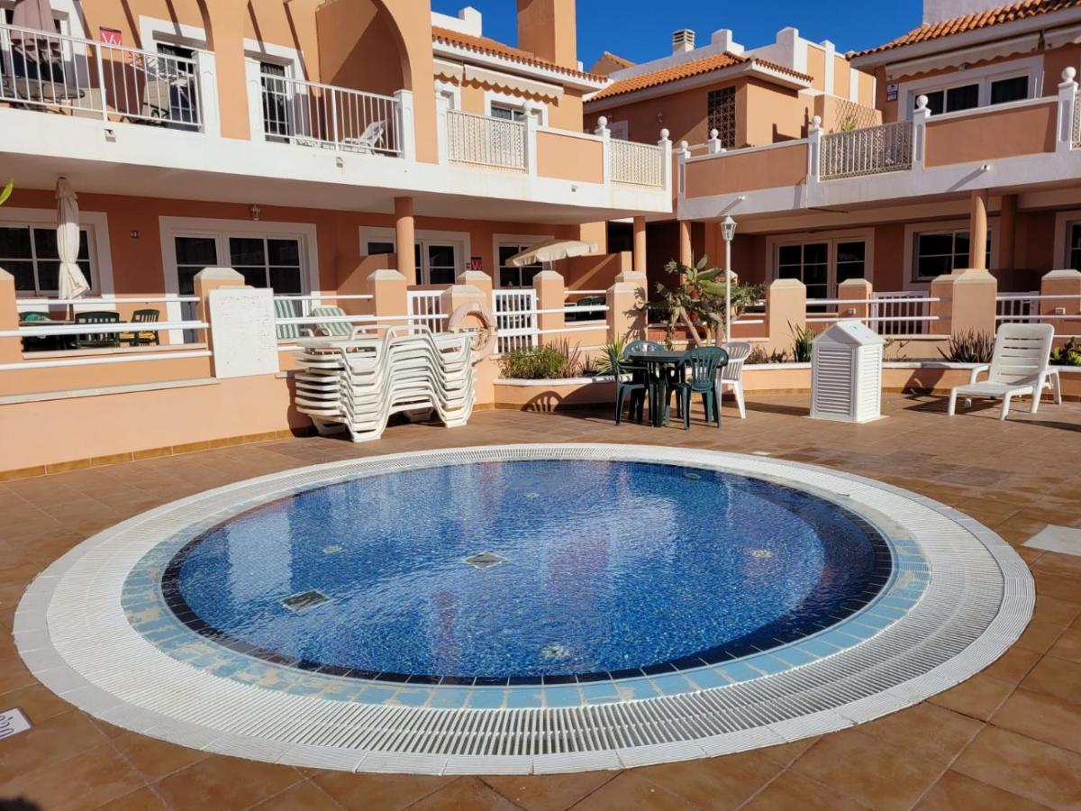 Apartamento Funcional En Residencial Con Piscina En Inmejorable Ubicacion En Centro De La Isla Caleta De Fuste Ngoại thất bức ảnh