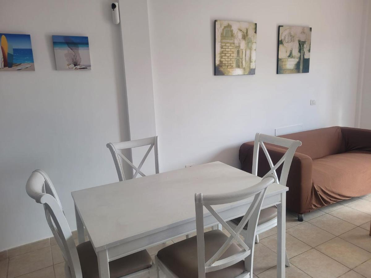 Apartamento Funcional En Residencial Con Piscina En Inmejorable Ubicacion En Centro De La Isla Caleta De Fuste Ngoại thất bức ảnh